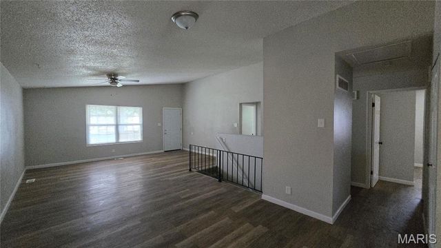 11289 Aspen Woods Drive, St Louis, MO 63138