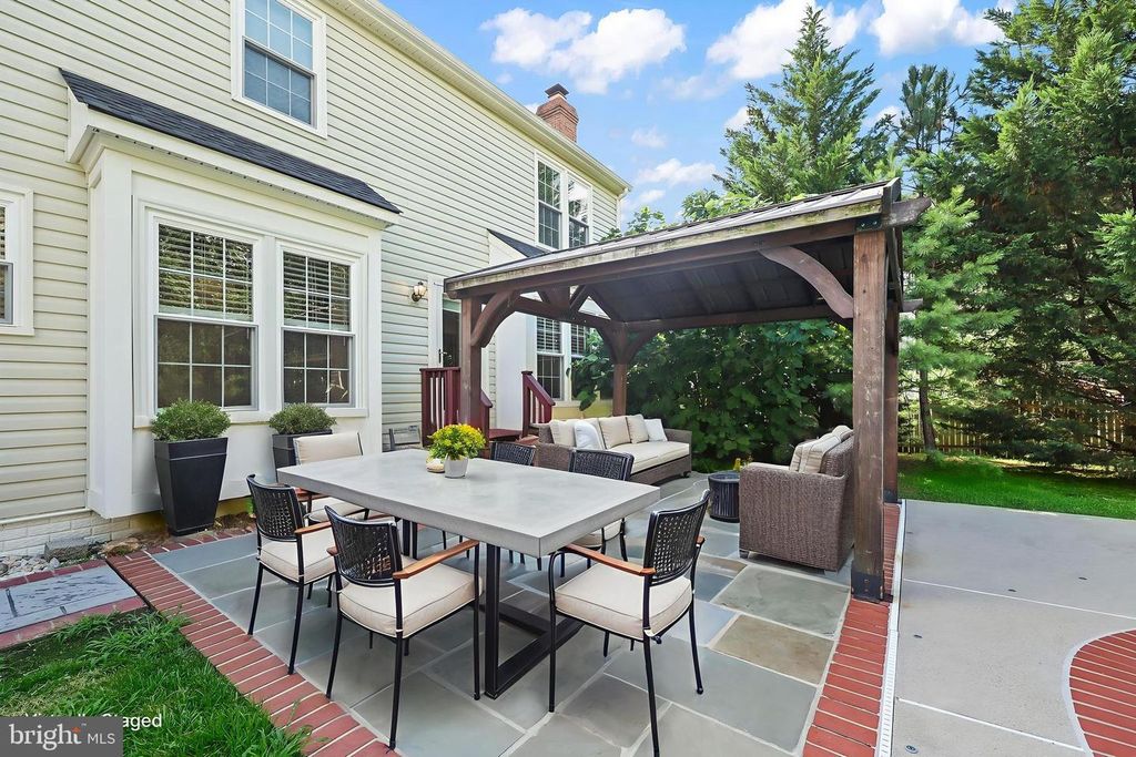 20751 STEAMSIDE PL, Ashburn, VA 20147