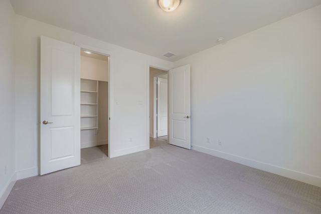 1817 Flowerfield Lane, Mansfield, TX 76063