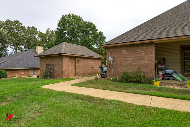 6435 Sand Hill Avenue, Shreveport, LA 71107