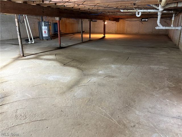 1788 Mills Road, Ashtabula, OH 44004