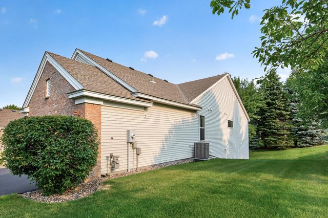 10986 Thone Road, Woodbury, MN 55129
