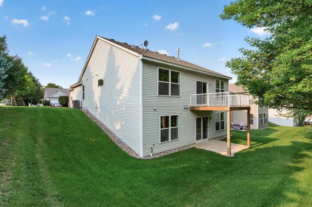 10986 Thone Road, Woodbury, MN 55129
