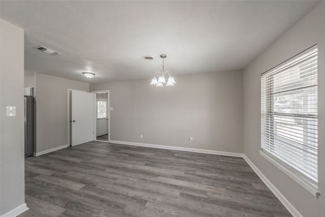 5008 Rector Avenue, Fort Worth, TX 76133