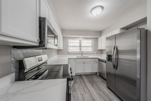 5008 Rector Avenue, Fort Worth, TX 76133
