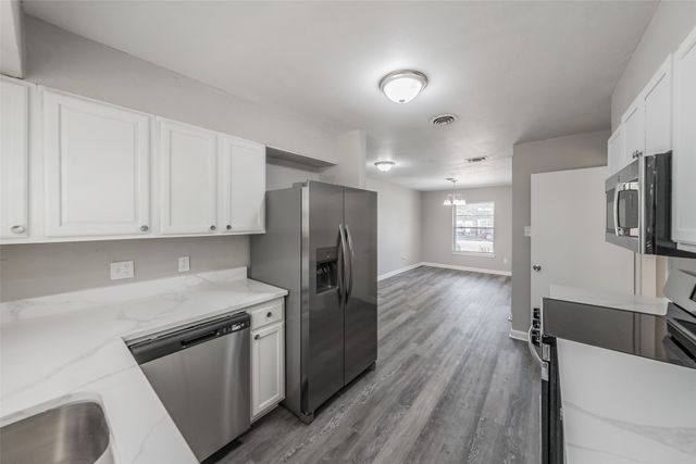 5008 Rector Avenue, Fort Worth, TX 76133