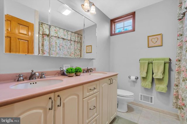 183 BORDENTOWN GEORGETOWN ROAD, Chesterfield, NJ 08515