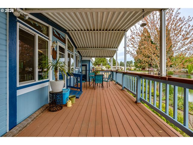 1800 LAKEWOOD Ct 140, Eugene, OR 97402