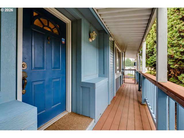 1800 LAKEWOOD Ct 140, Eugene, OR 97402