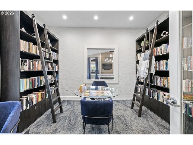 1800 LAKEWOOD Ct 140, Eugene, OR 97402