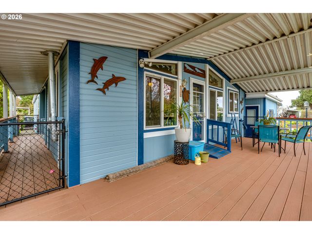 1800 LAKEWOOD Ct 140, Eugene, OR 97402