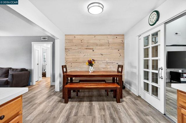 2312 2312 Granada Ct, Pinole, CA 94564