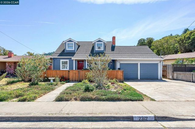 2312 2312 Granada Ct, Pinole, CA 94564