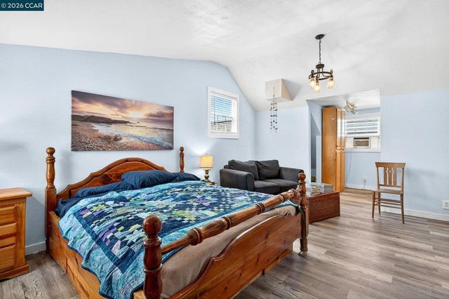 2312 2312 Granada Ct, Pinole, CA 94564