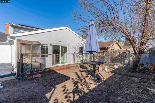 2312 2312 Granada Ct, Pinole, CA 94564