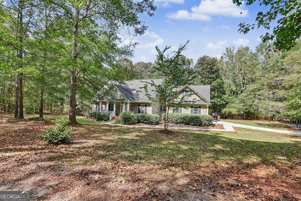 830 Lord Fleming Road, Comer, GA 30629 — photo 2
