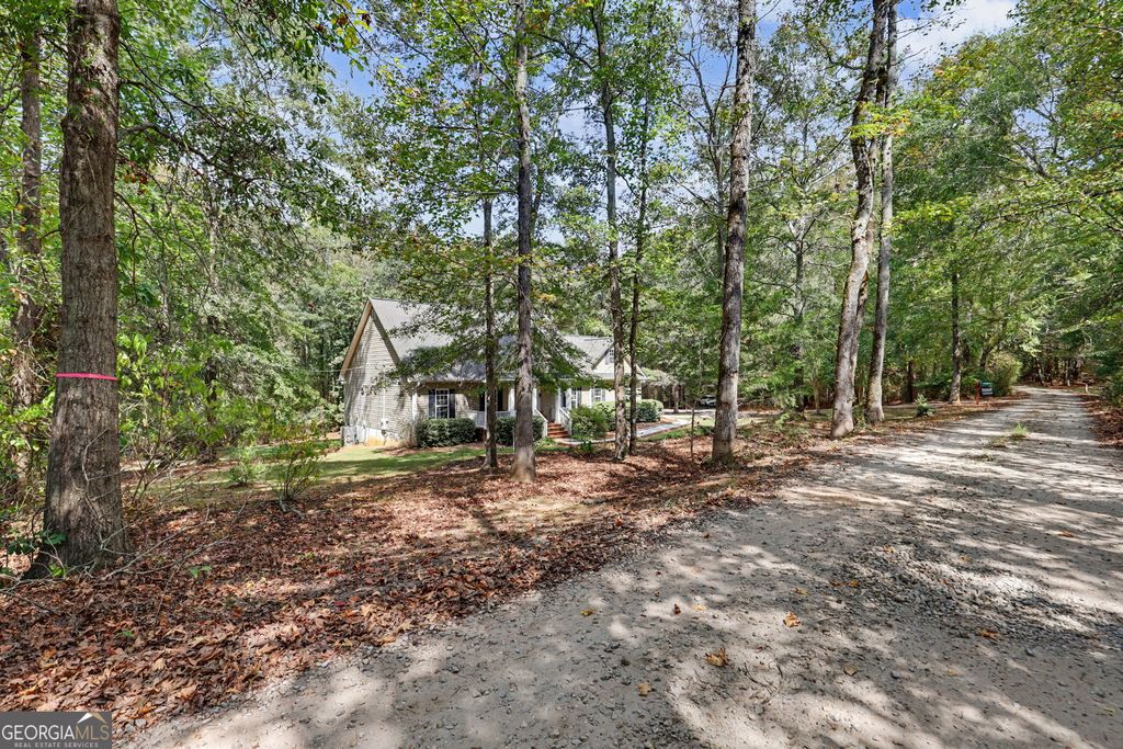 830 Lord Fleming Road, Comer, GA 30629 — photo 4
