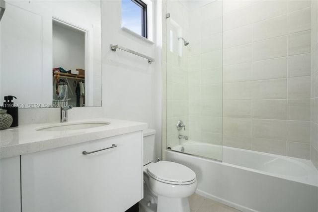 8144 NW 43rd Street, Doral, FL 33166