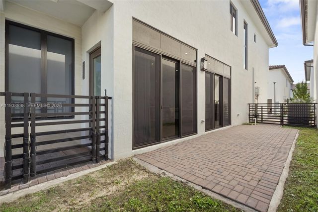 8144 NW 43rd Street, Doral, FL 33166