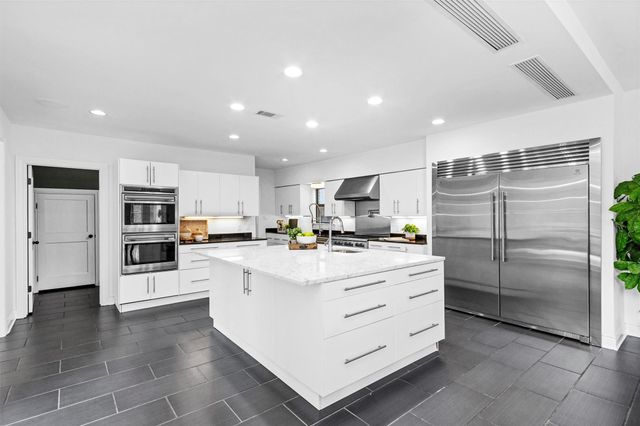 2144 Colquitt Street, Houston, TX 77098