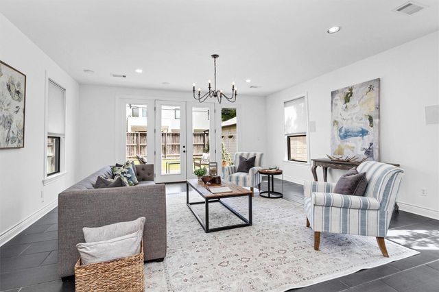 2144 Colquitt Street, Houston, TX 77098