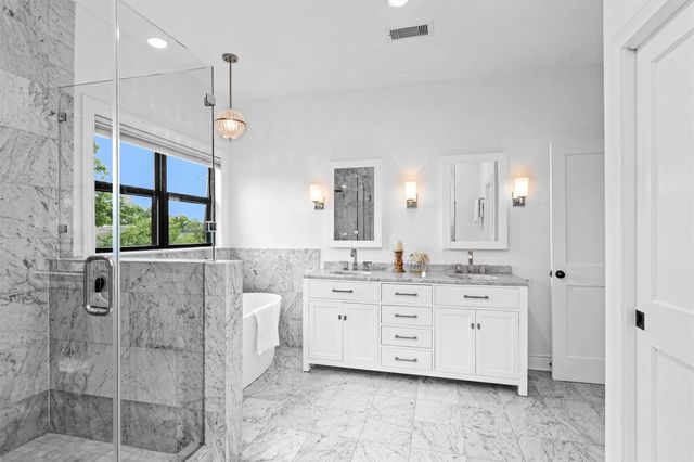 2144 Colquitt Street, Houston, TX 77098