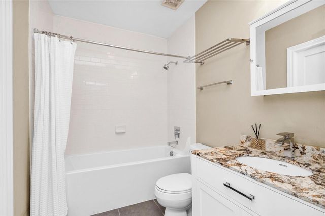 2144 Colquitt Street, Houston, TX 77098