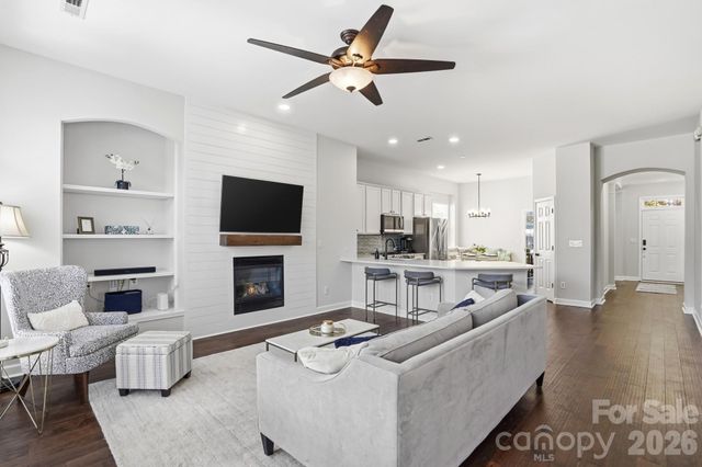 17029 Carlton Way Road, Huntersville, NC 28078