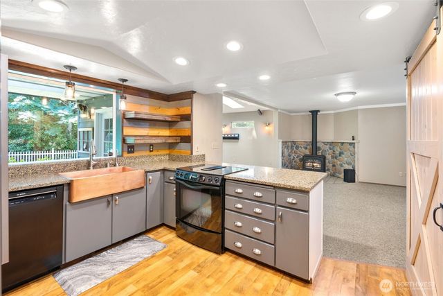 6808 Old Forest Lane SE, Tumwater, WA 98501