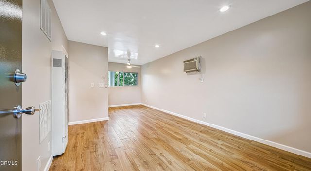 720 E Mountain Street 10, Pasadena, CA 91104