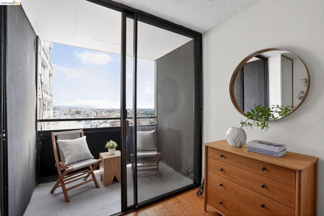 801 Franklin 1119, Oakland, CA 94607