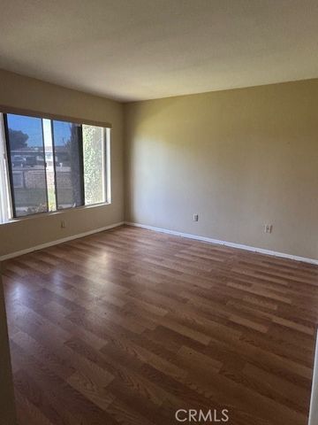 604 S Santa Fe 1, Hemet, CA 92543