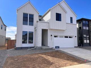 1653 Winter Glow Dr, Windsor, CO 80550