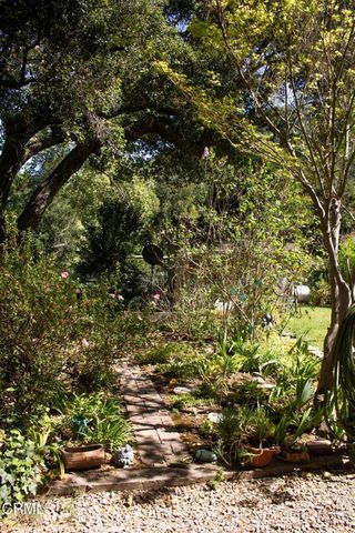 15667 Ojai Road, Santa Paula, CA 93060