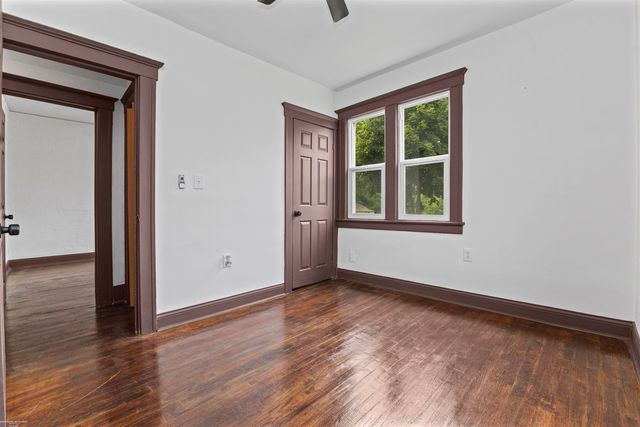 5392 Seebaldt Street, Wayne, MI 48204