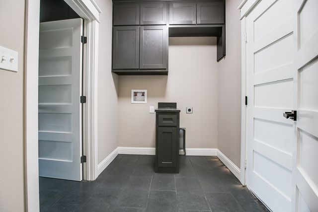 2022 Silver Creek Court, San Angelo, TX 76904