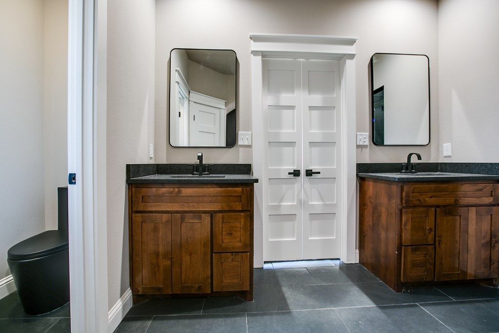 Image 24 of property listing at 2022 Silver Creek Court, San Angelo, TX 76904