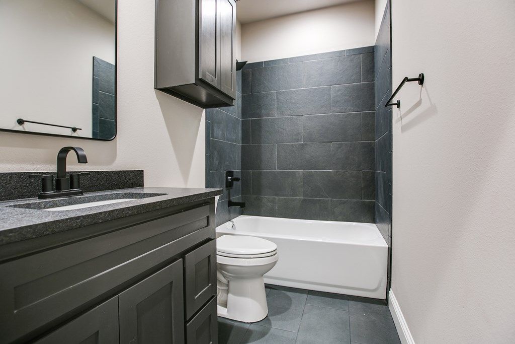 Image 31 of property listing at 2022 Silver Creek Court, San Angelo, TX 76904