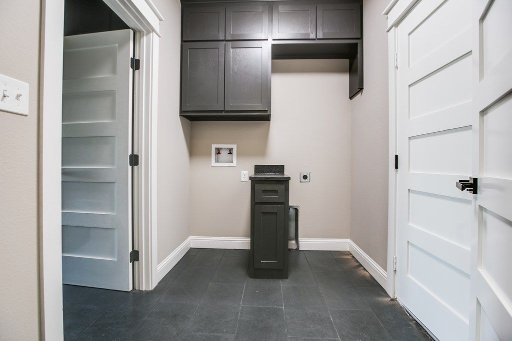 Image 36 of property listing at 2022 Silver Creek Court, San Angelo, TX 76904