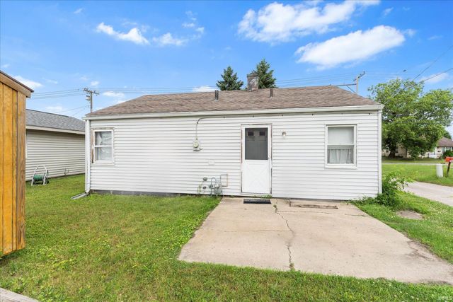 2411 Delaware Street, Mishawaka, IN 46544