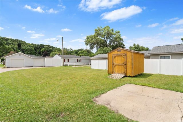 2411 Delaware Street, Mishawaka, IN 46544