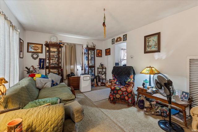 2411 Delaware Street, Mishawaka, IN 46544