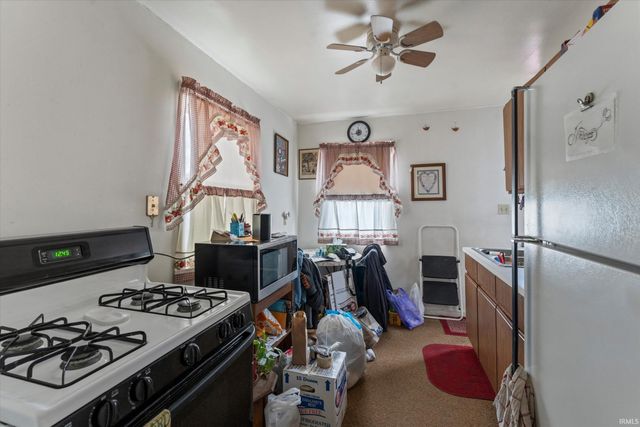 2411 Delaware Street, Mishawaka, IN 46544