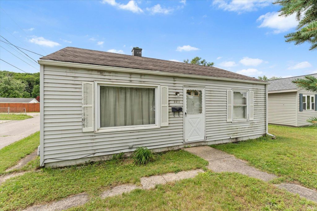 2411 Delaware Street, Mishawaka, IN 46544
