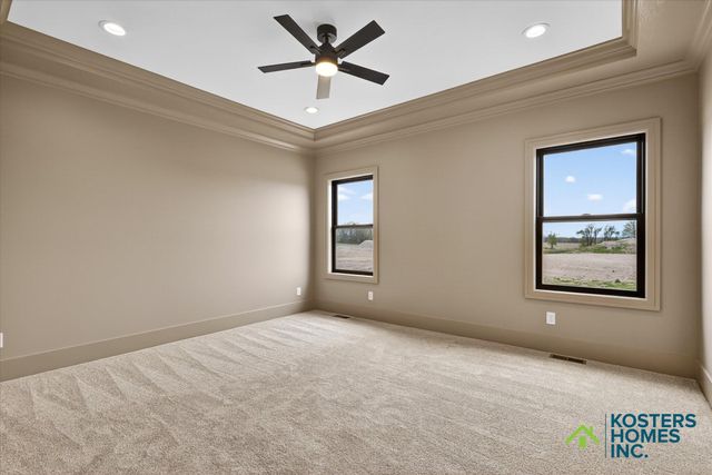 1729 Blaketon Drive NW, Grand Rapids, MI 49534