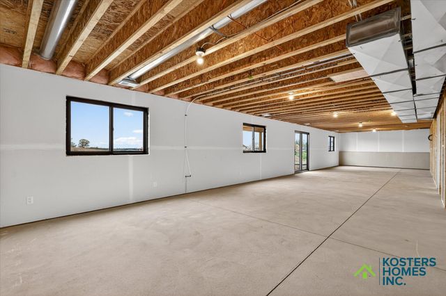1729 Blaketon Drive NW, Grand Rapids, MI 49534