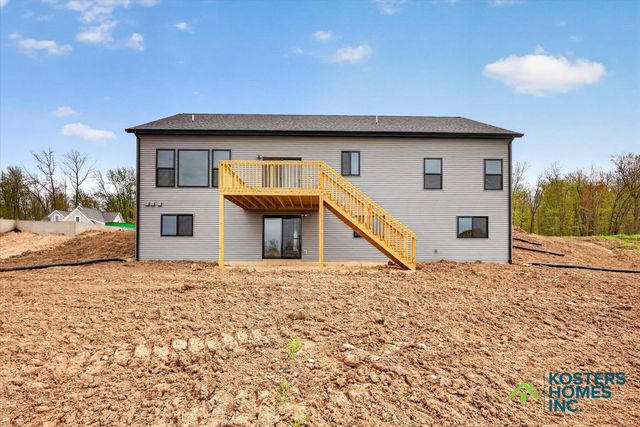 1729 Blaketon Drive NW, Grand Rapids, MI 49534