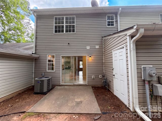 4165 Birch Leaf Court, Charlotte, NC 28215