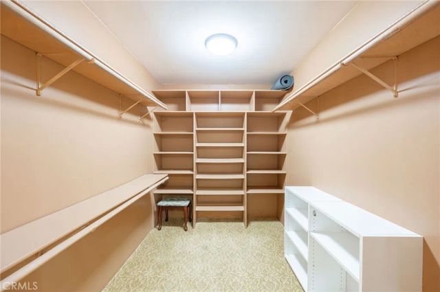 3331 Oakmont View Drive, Glendale, CA 91208