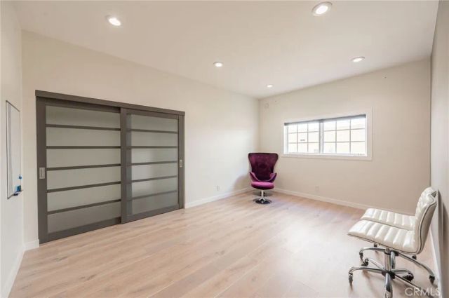 3331 Oakmont View Drive, Glendale, CA 91208